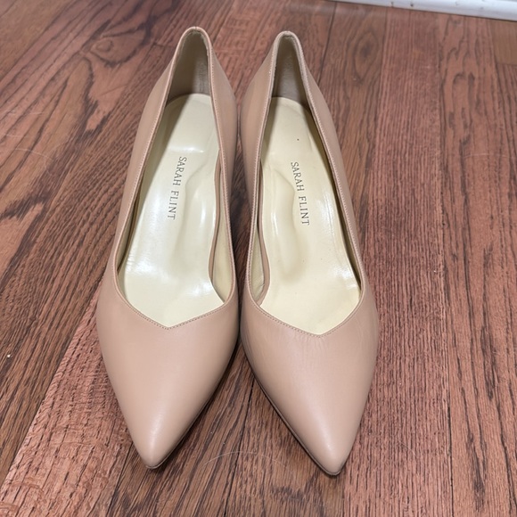 Sarah Flint Nude Kitten Heels - Picture 4 of 9